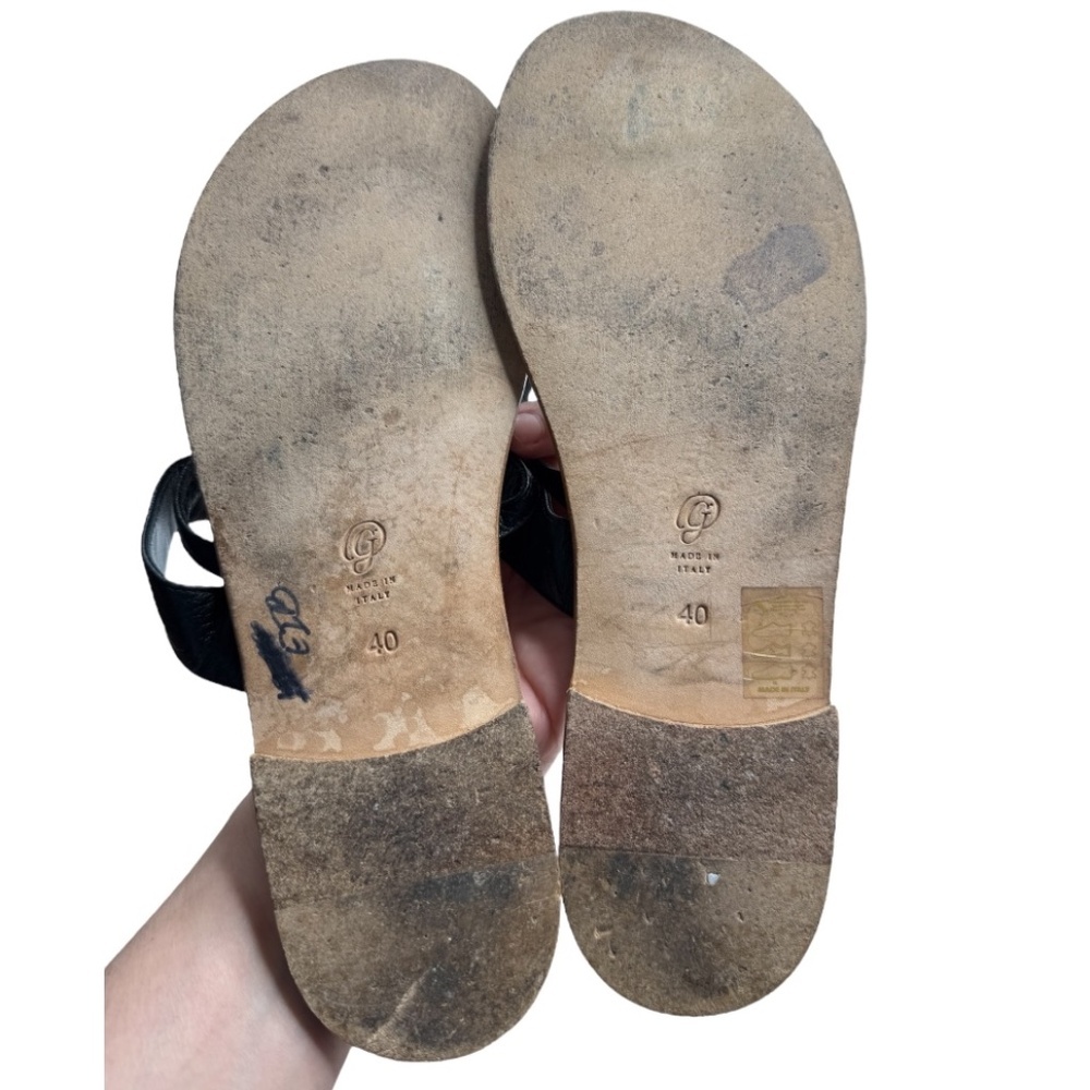 M. GEMI Medio Flat Black Leather Sandals - Picture 7 of 8